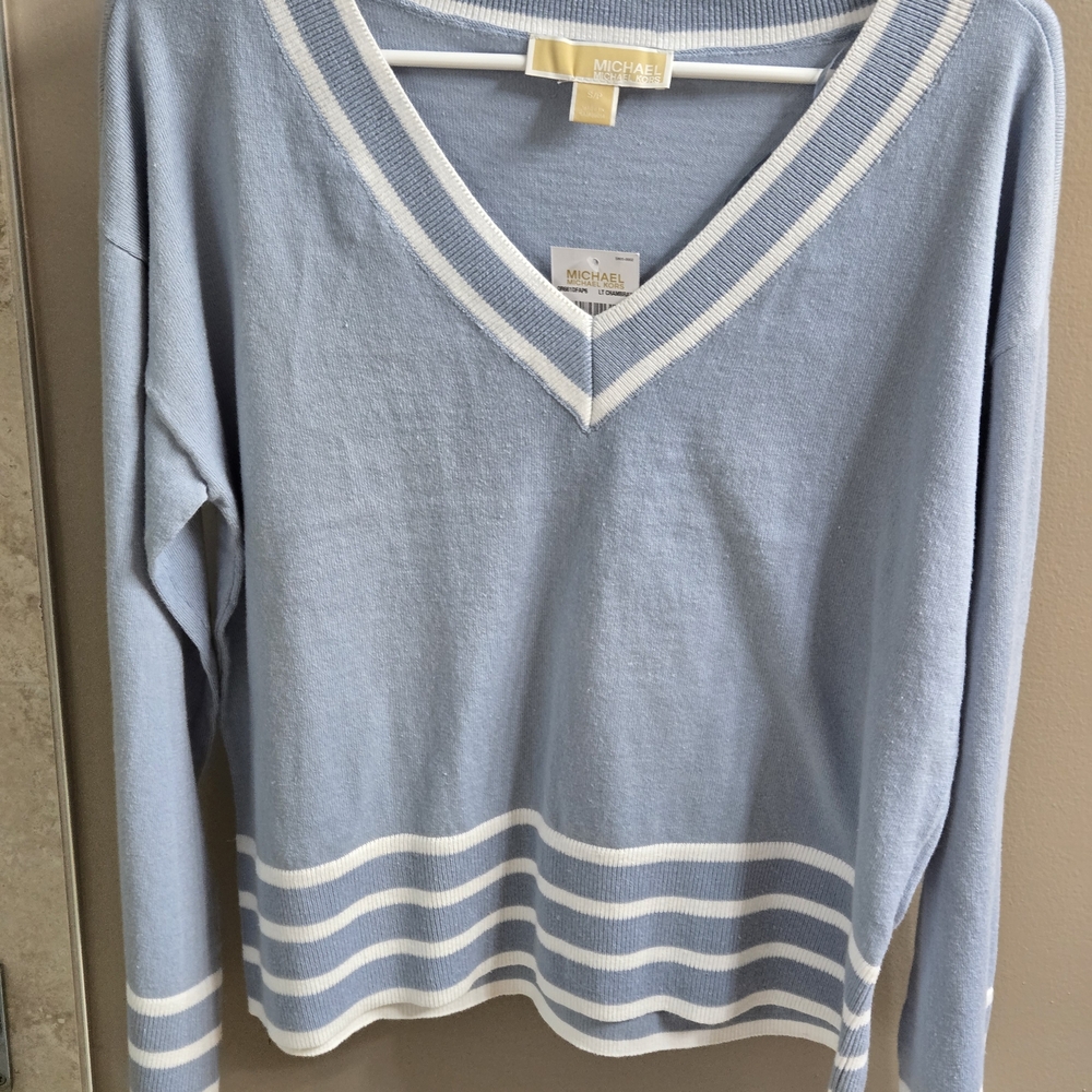 NWT Michael Kors Womens Small Sky Blue V-Neck Sweater With White Stripe Accent